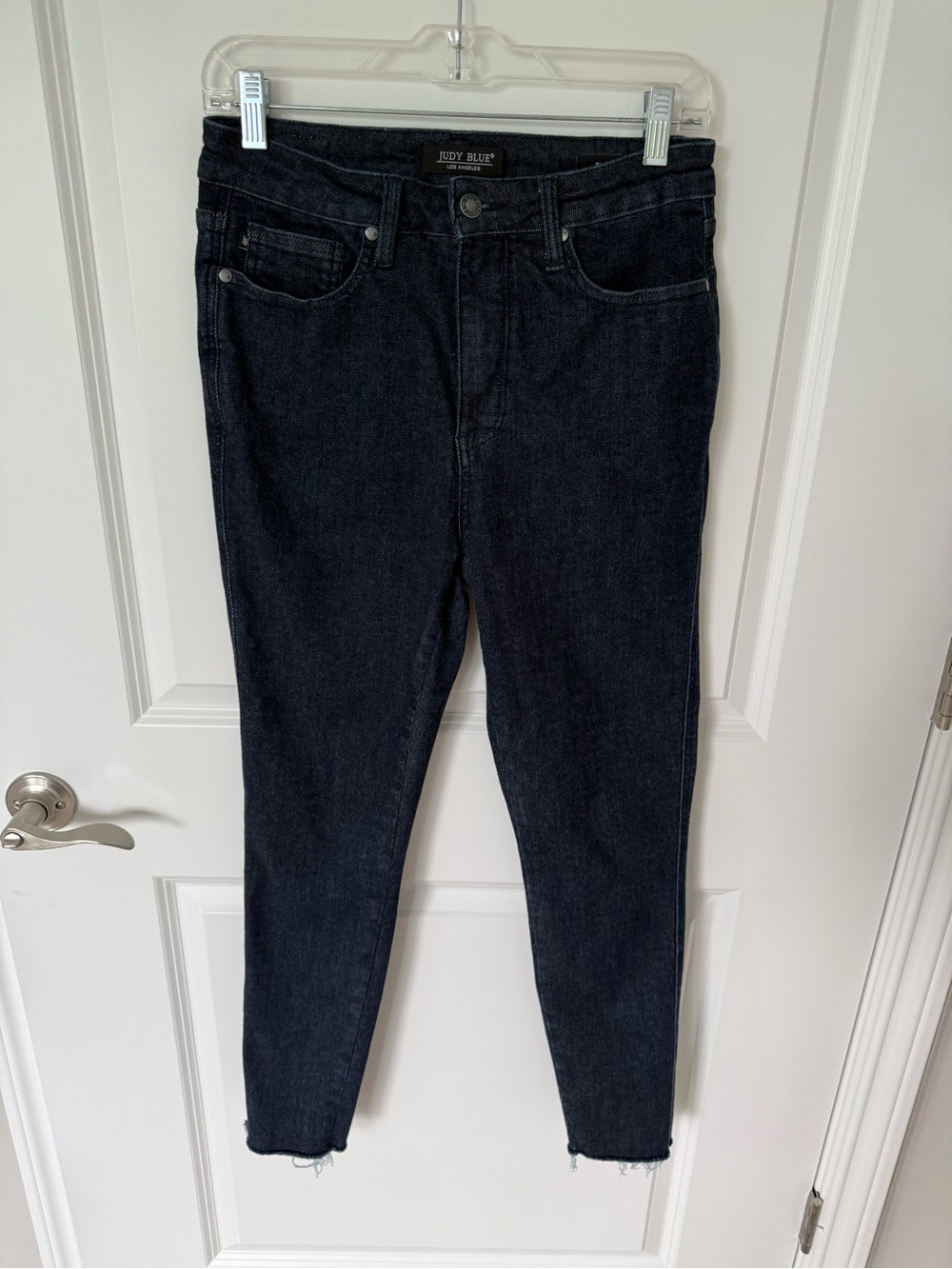 Judy Blue Skinny Fit Fray Hem Jeans Size 29
